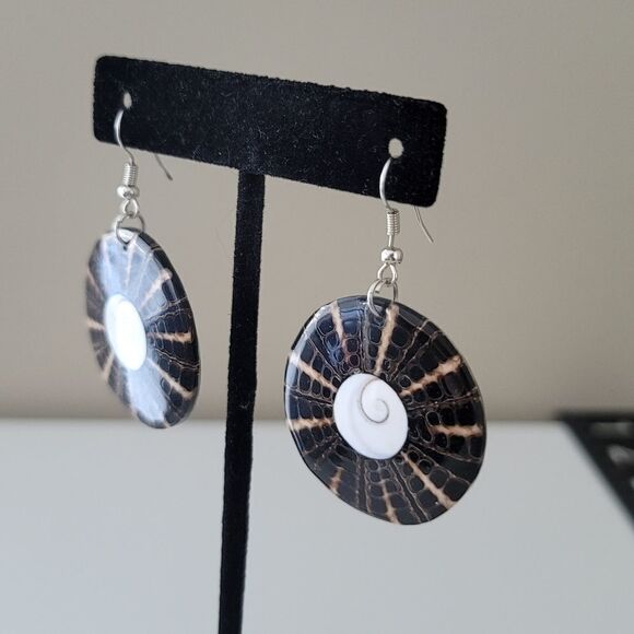 Earrings Geometric Circle Shell Earrings #0338 - Picture 10 of 11